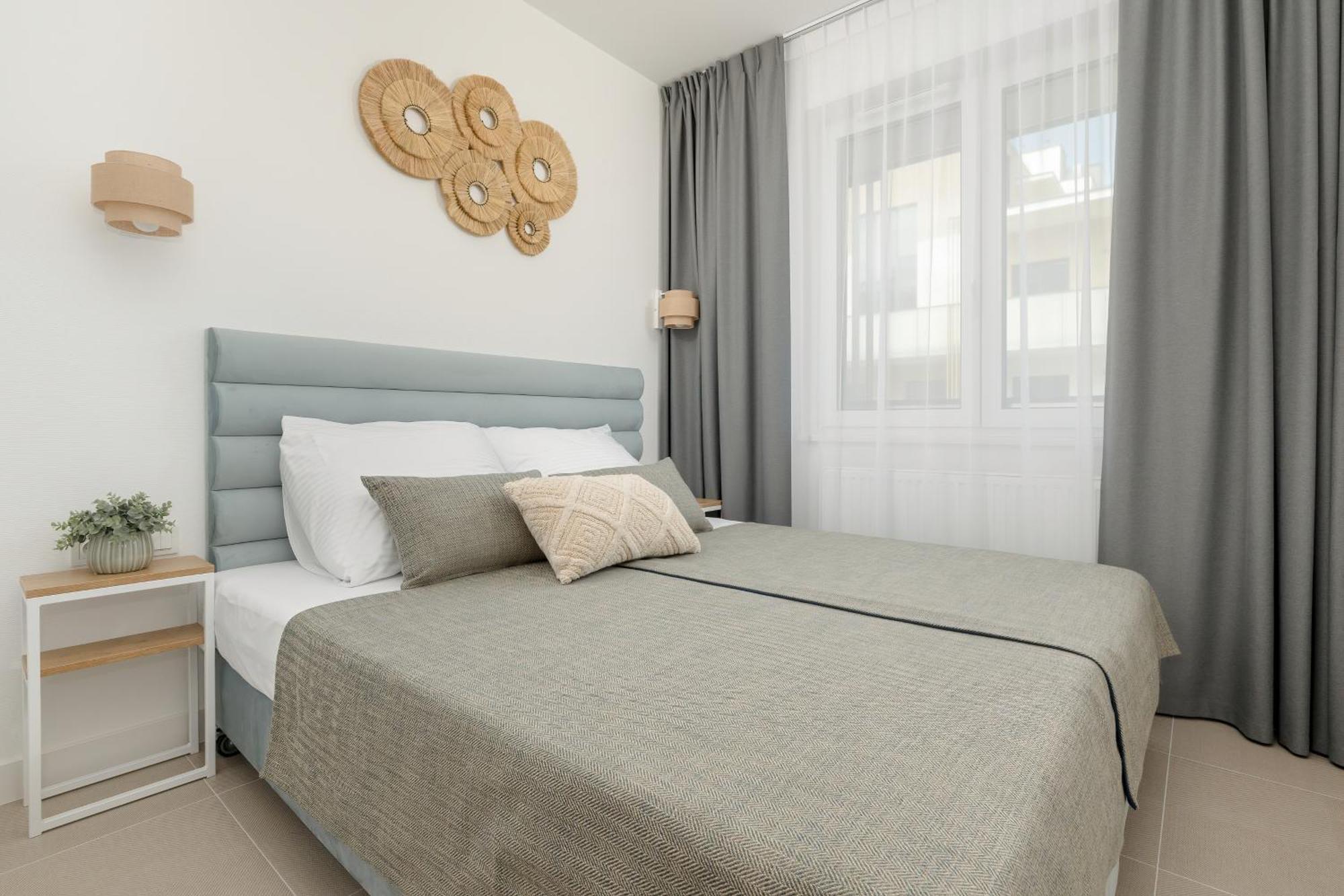 Aquamarina Dabki Marina Invest Lejlighedshotel Eksteriør billede