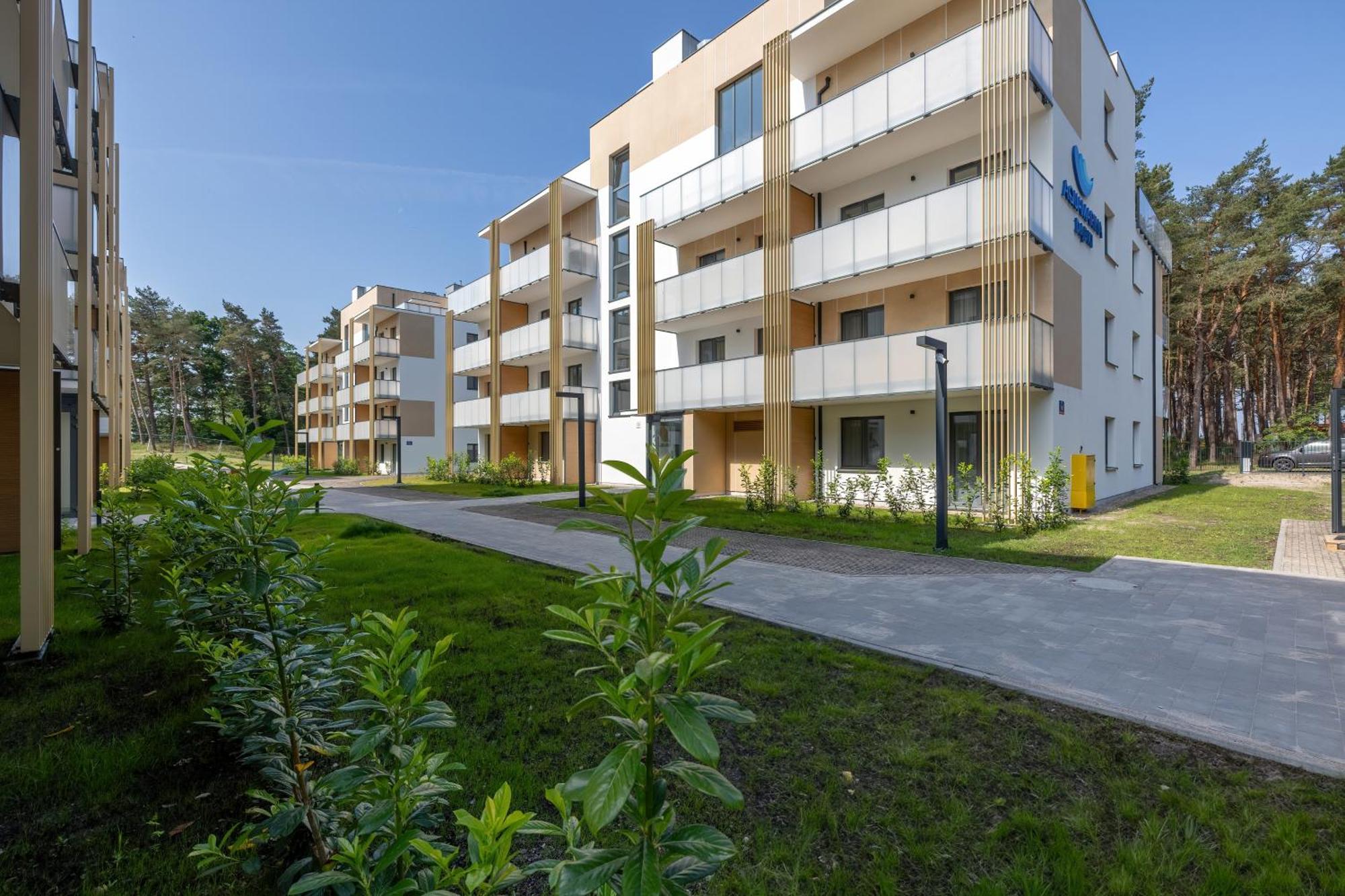 Aquamarina Dabki Marina Invest Lejlighedshotel Eksteriør billede